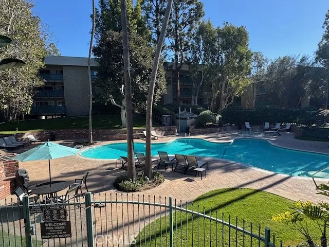 564 N Bellflower Boulevard 203, Long Beach, California 90814 home-pic-8